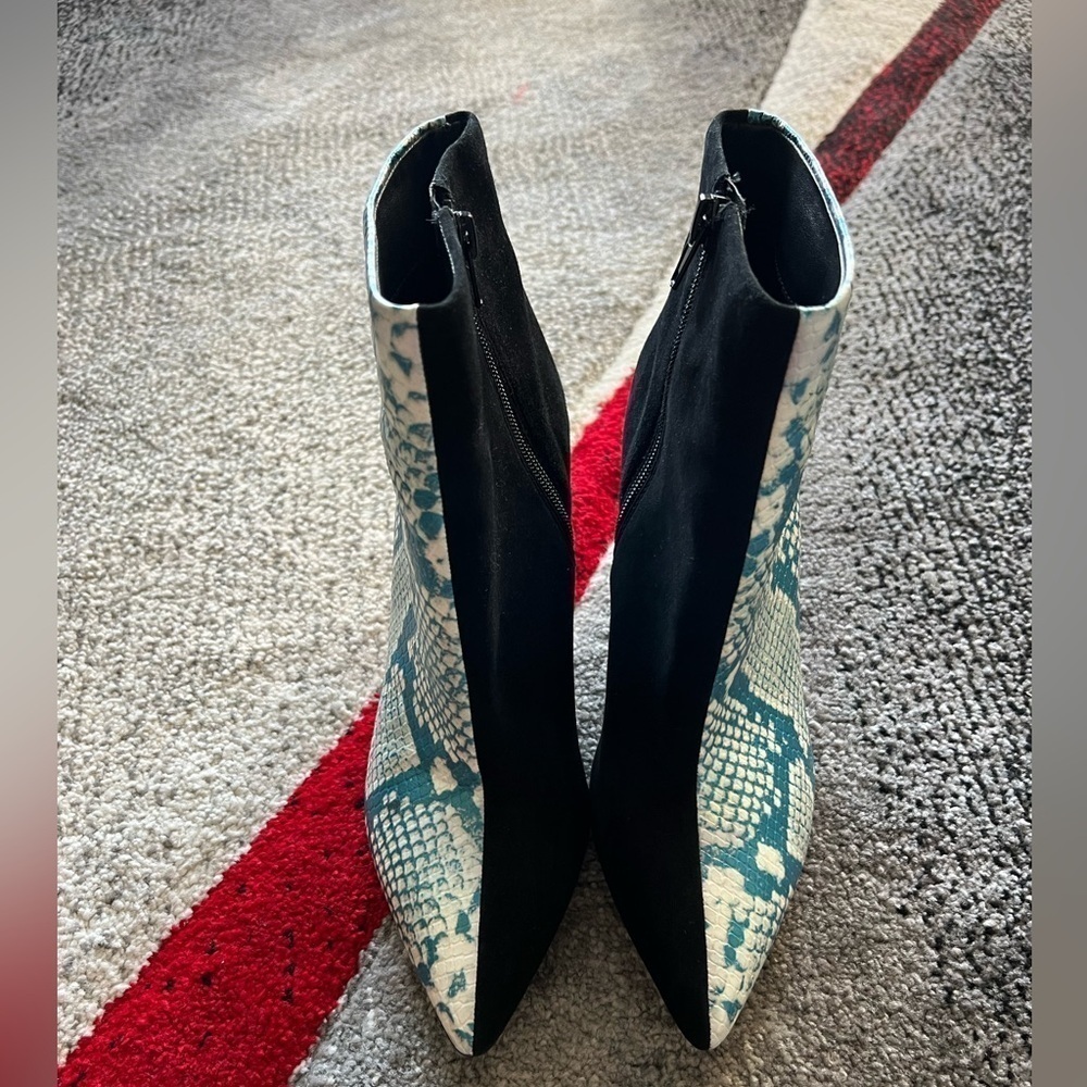 Something Navy Elisa Colorblock Blue Python Bootie - Picture 4 of 5